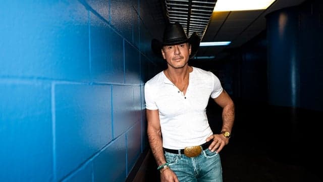 Photograph of Tim McGraw