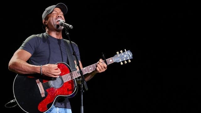 Photograph of Darius Rucker