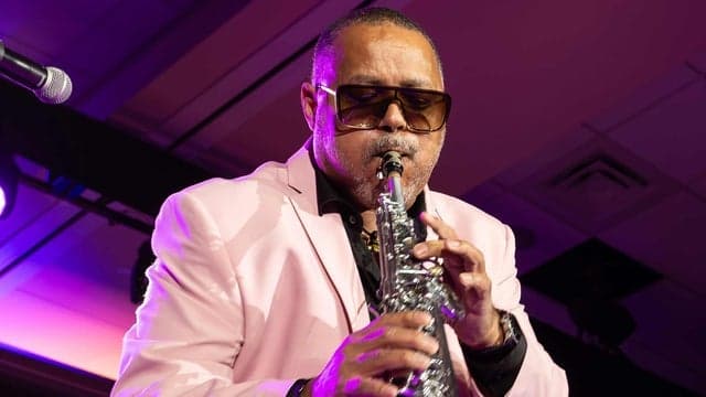 Photograph of Najee