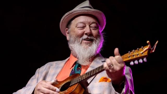 Photograph of Shinyribs