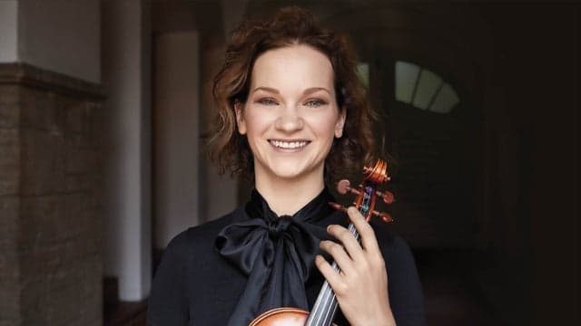 Photograph of Hilary Hahn
