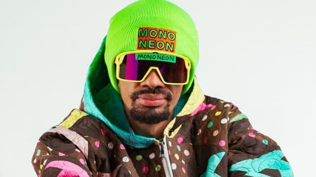 Photograph of MonoNeon