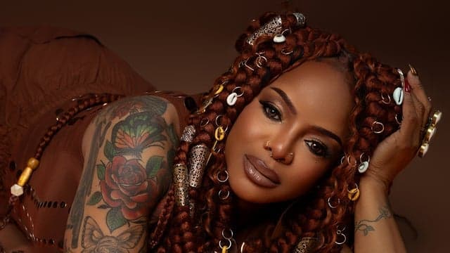 Photograph of Leela James