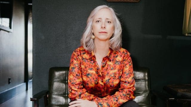 Photograph of Laura Veirs