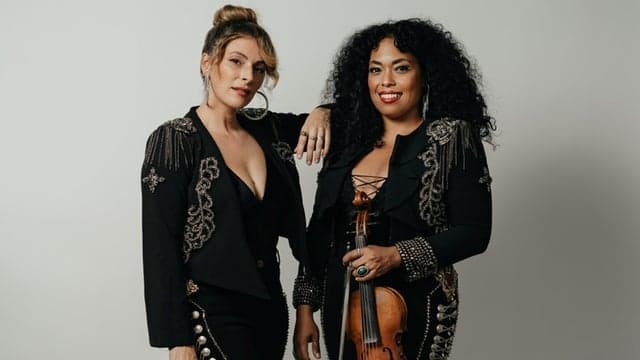 Photograph of Flor De Toloache