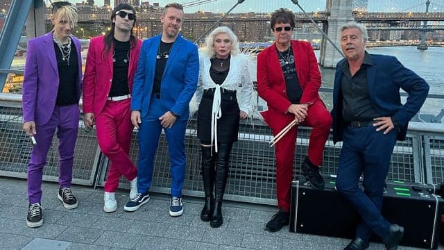 Photograph of Blondie