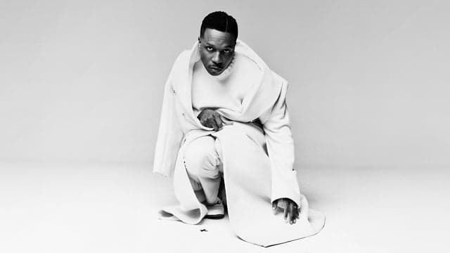 Photograph of Leslie Odom Jr.