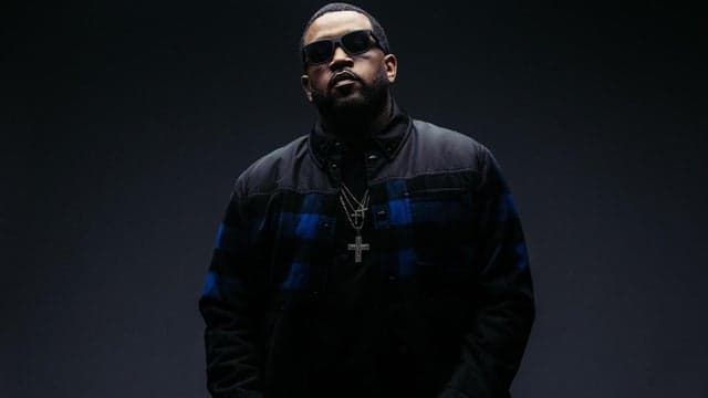 Photograph of Lloyd Banks