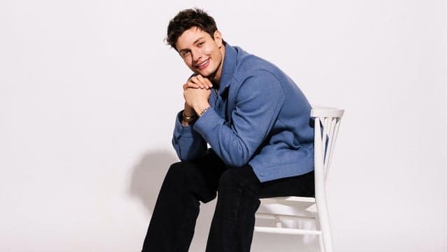 Photograph of Matt Rife