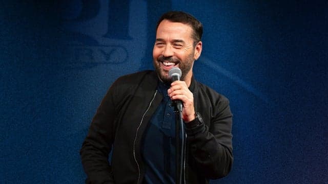 Photograph of Jeremy Piven