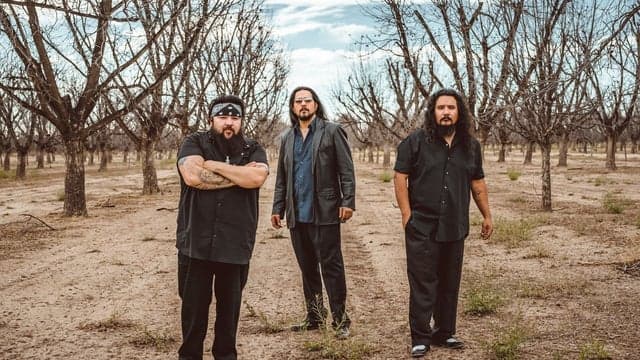 Photograph of Los Lonely Boys