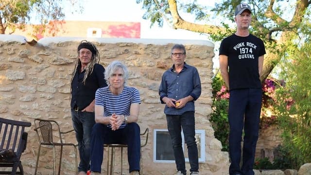 Photograph of Nada Surf