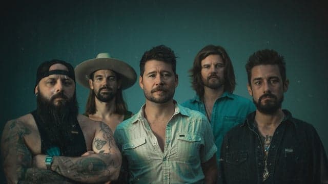 Photograph of Shane Smith and The Saints