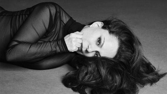 Photograph of Bebel Gilberto