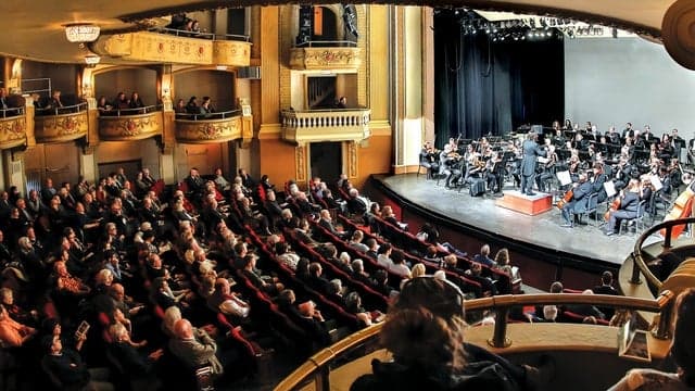Photograph of Dubuque Symphony Orchestra