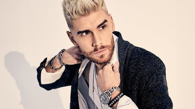 Photograph of Colton Dixon